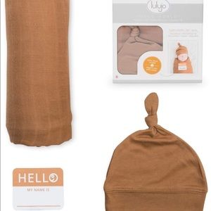 Newborn Hat & swaddle set